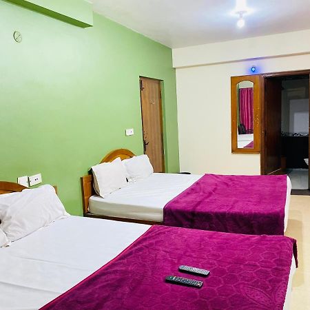 Hotel Nakshatra Ooty Extérieur photo