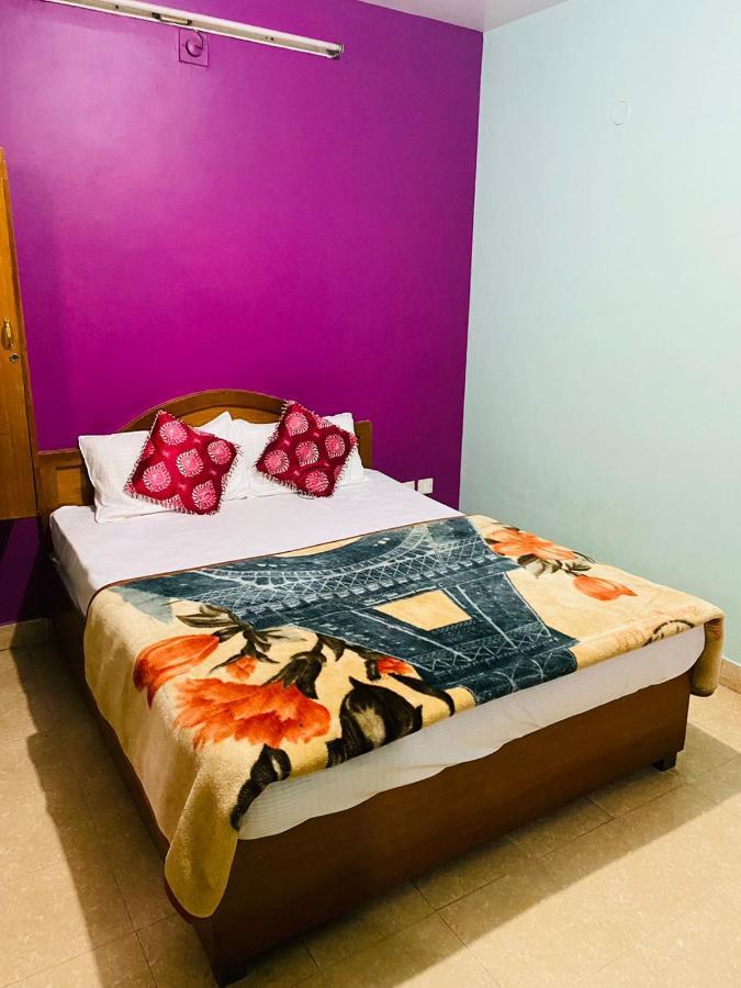 Hotel Nakshatra Ooty Extérieur photo