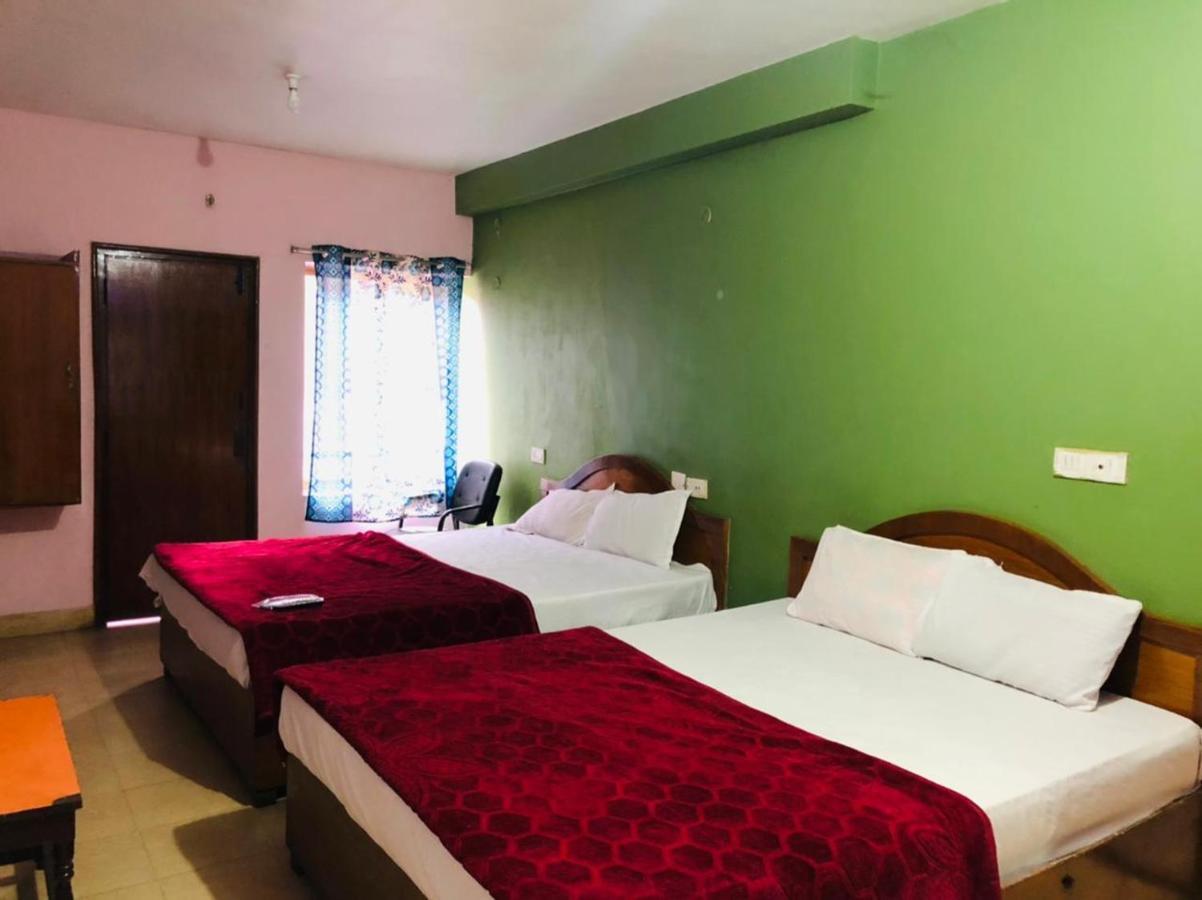 Hotel Nakshatra Ooty Extérieur photo