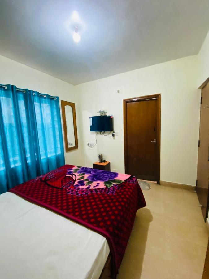 Hotel Nakshatra Ooty Extérieur photo