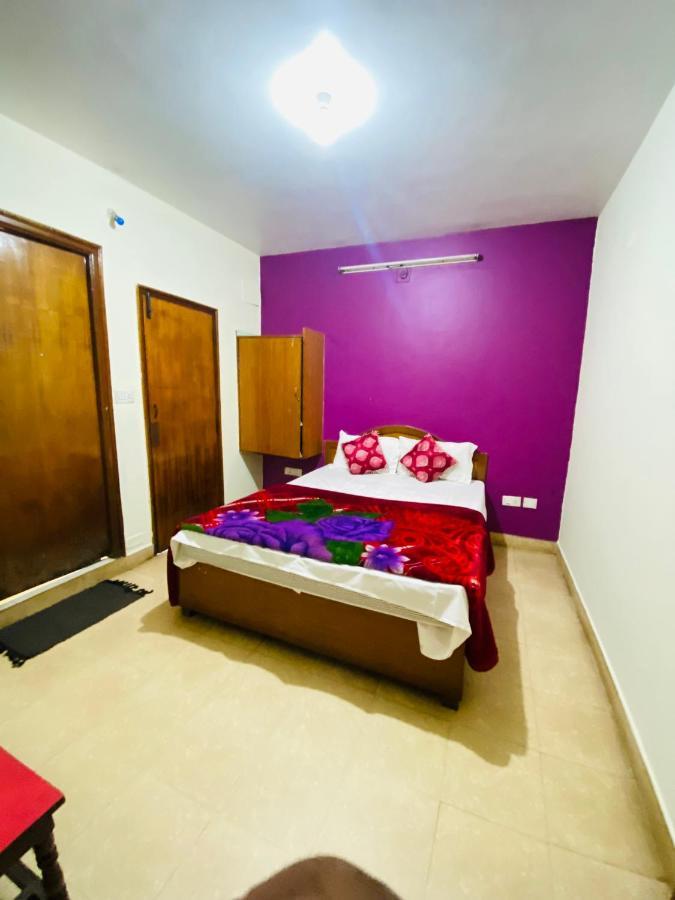 Hotel Nakshatra Ooty Extérieur photo