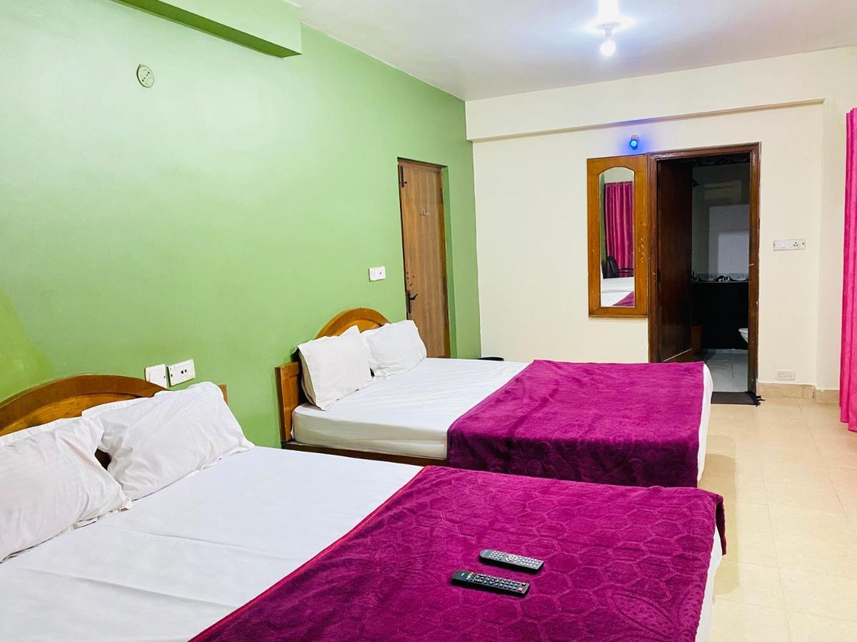Hotel Nakshatra Ooty Extérieur photo