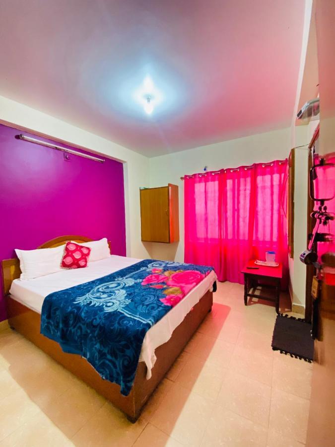 Hotel Nakshatra Ooty Extérieur photo