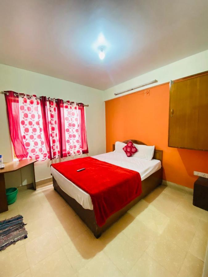 Hotel Nakshatra Ooty Extérieur photo